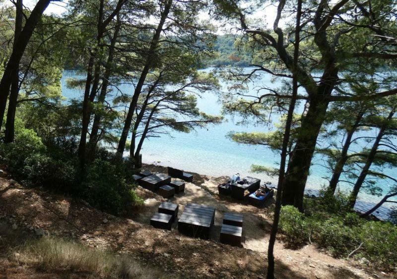 Mljet Sunset Apartments Pomena Εξωτερικό φωτογραφία