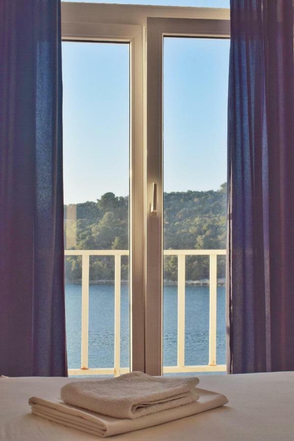 Mljet Sunset Apartments Pomena Εξωτερικό φωτογραφία